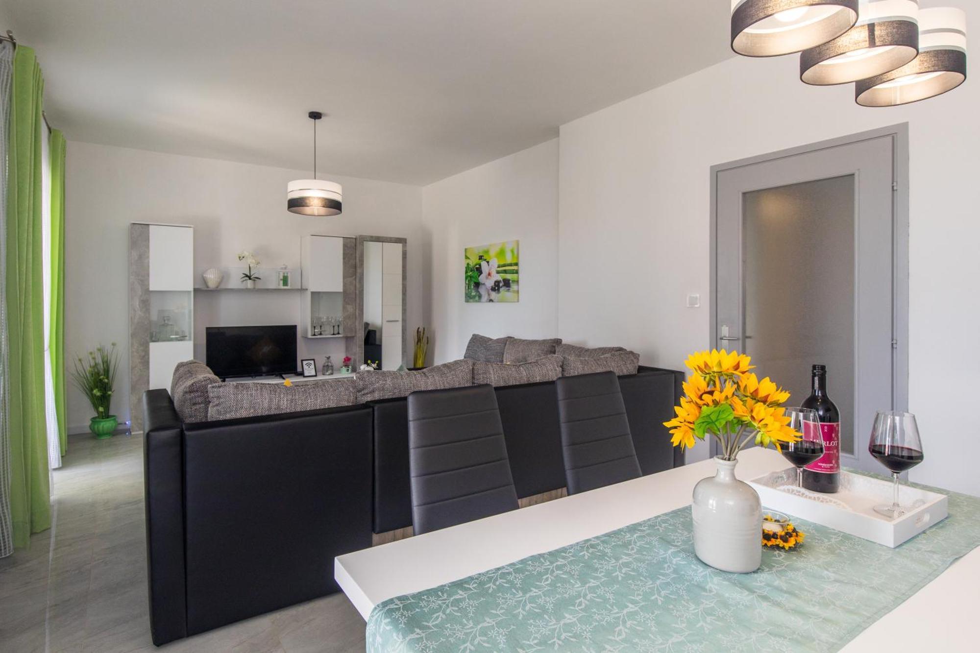 Apartment Tara With Seaview Krk Town Εξωτερικό φωτογραφία