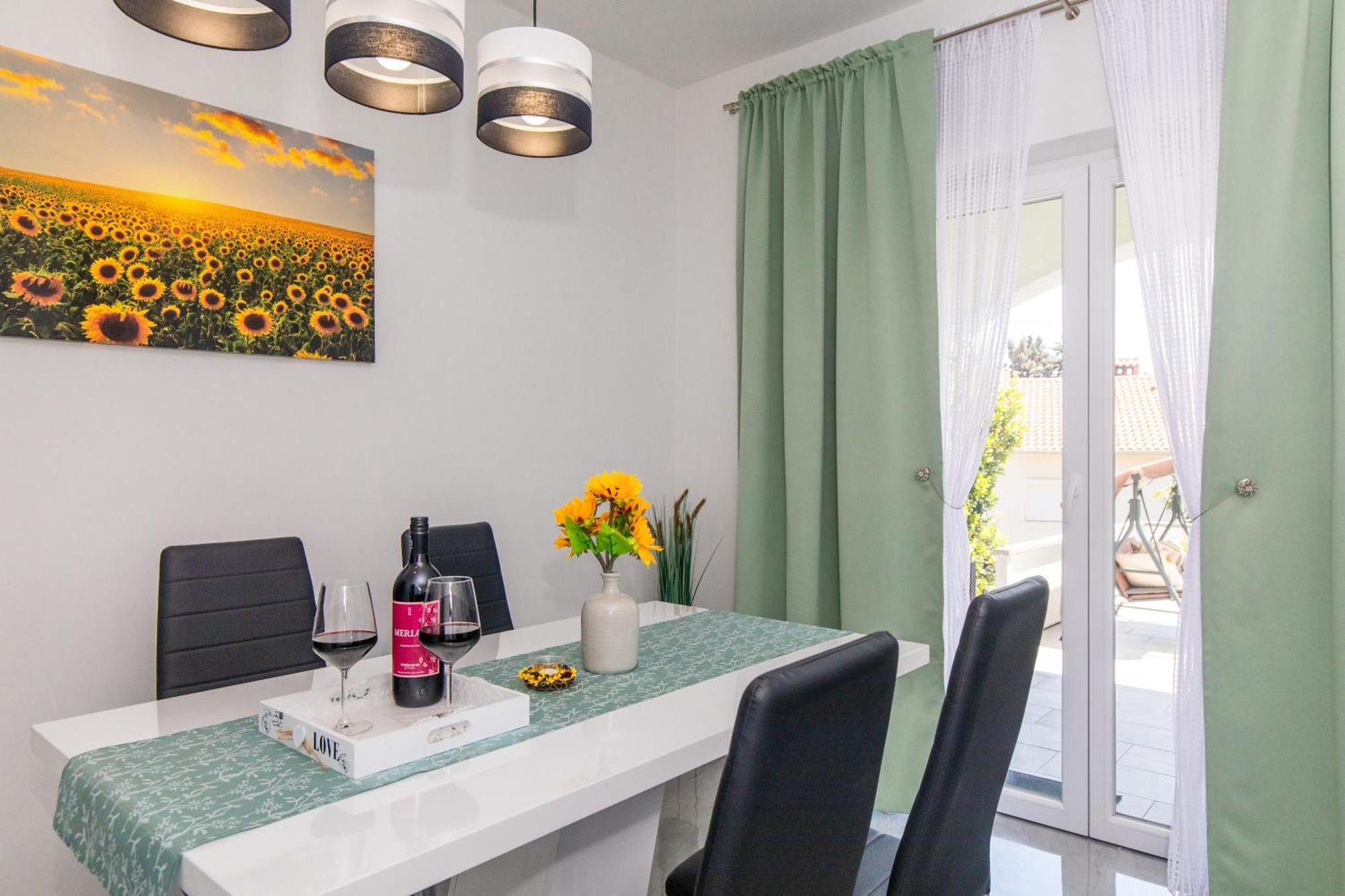 Apartment Tara With Seaview Krk Town Εξωτερικό φωτογραφία